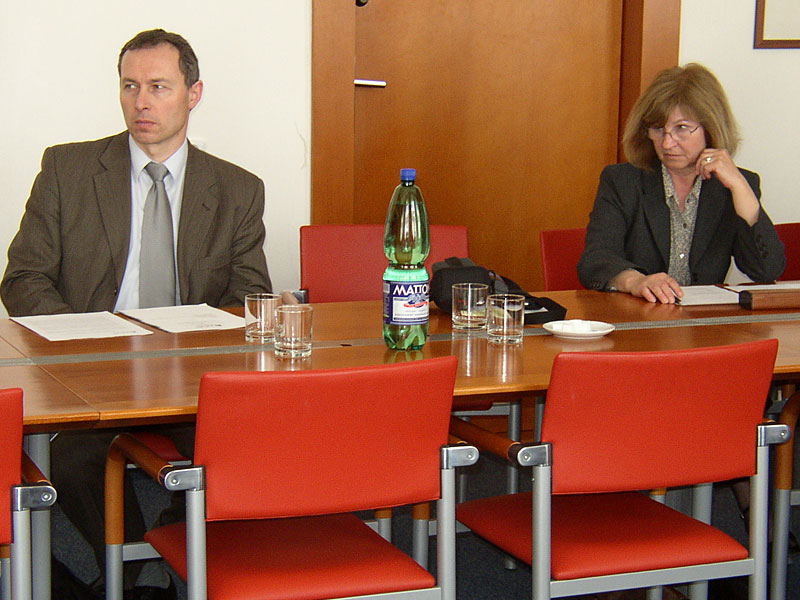 Fotografie z 1. výroční konference AKVŠ ČR, 17. 4. 2003