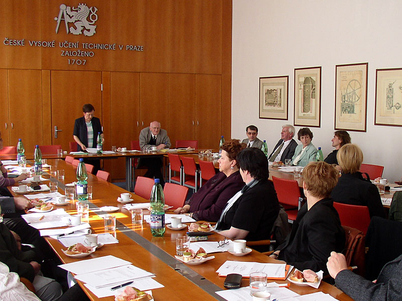 Fotografie z 1. výroční konference AKVŠ ČR, 17. 4. 2003