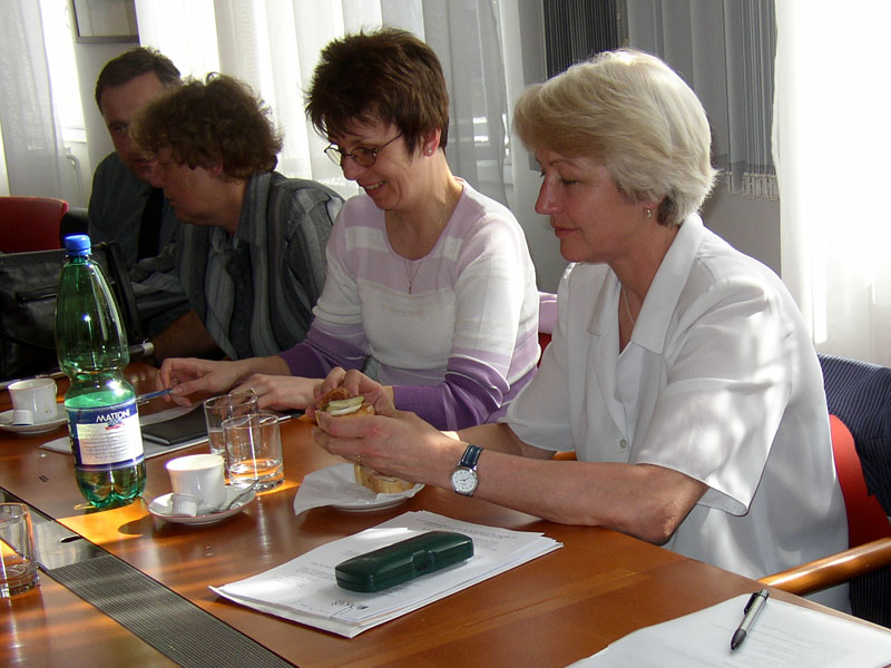 Fotografie z 1. výroční konference AKVŠ ČR, 17. 4. 2003