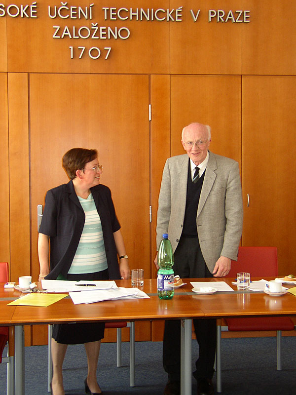 Fotografie z 1. výroční konference AKVŠ ČR, 17. 4. 2003