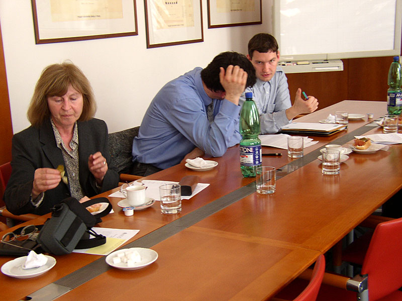 Fotografie z 1. výroční konference AKVŠ ČR, 17. 4. 2003